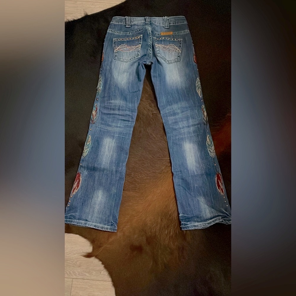 Cowgirl Tuff feather 🪶 Jeans - Picture 4 of 15